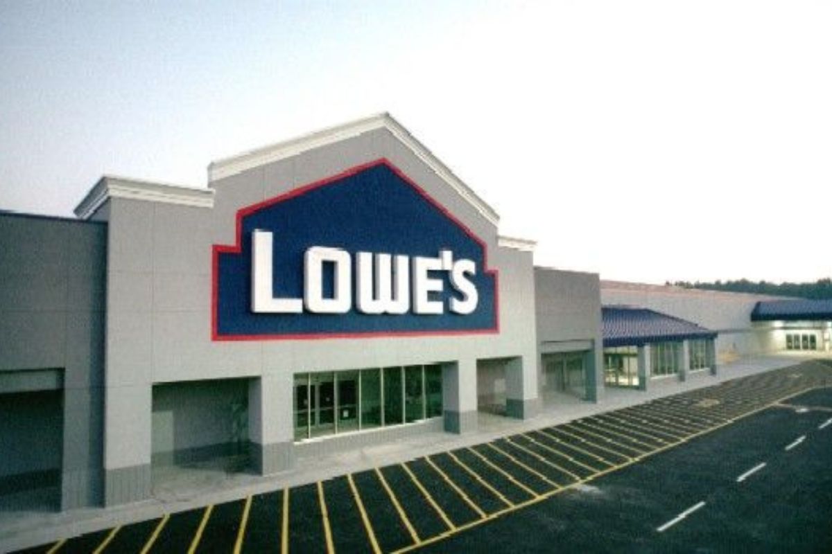 Lowe's Home Improvement Center